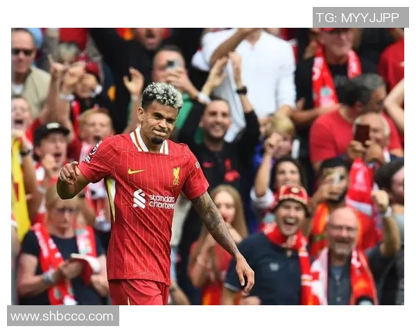 足总杯惊天逆转巴萨险胜利物浦引发争议判罚全场沸腾