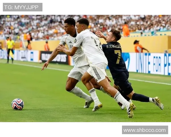 尤文图斯3-0战胜皇马补时进球引发全场狂欢与转会传闻